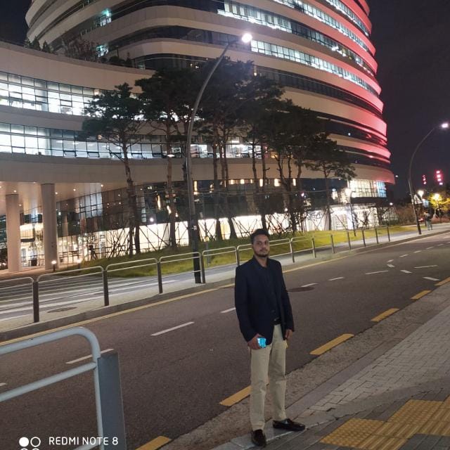 Mr. Ashish Kumar Yadav 